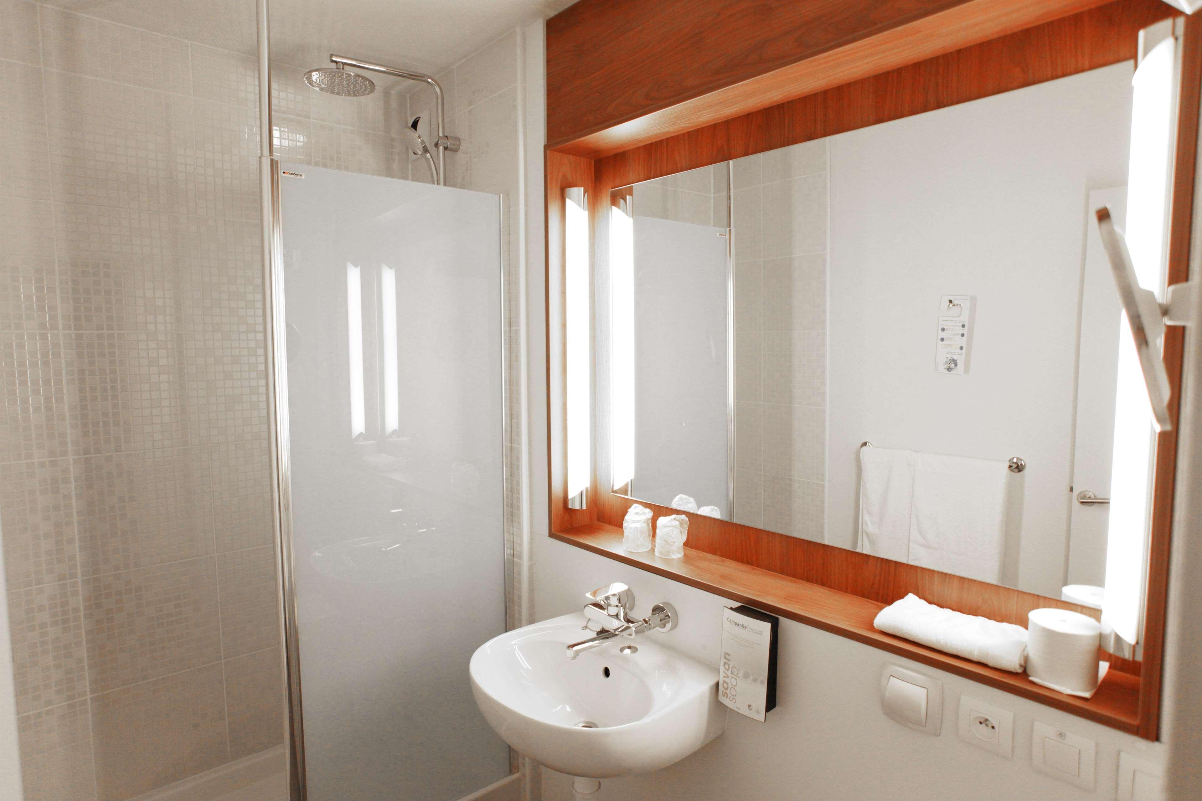 Hotel Campanile 3*